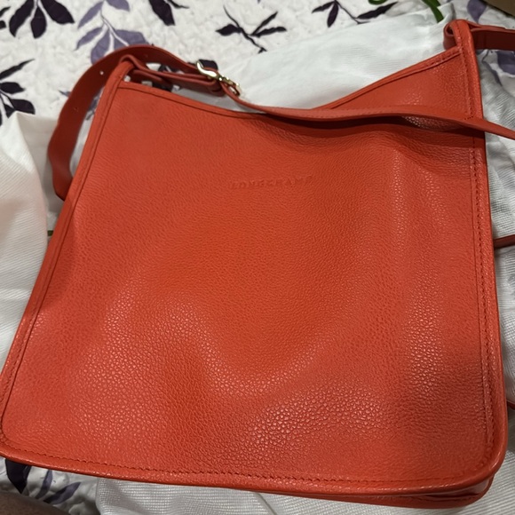 Longchamp purse - Picture 2 of 4